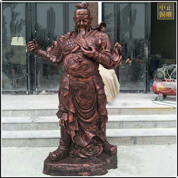 關公站像雕塑